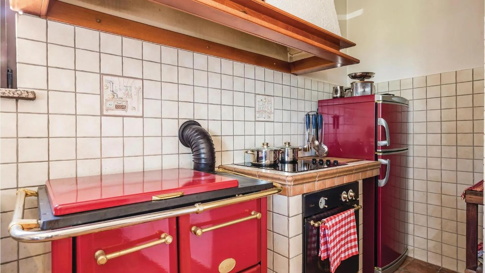 Amazing Apartment In Icici With Kitchen